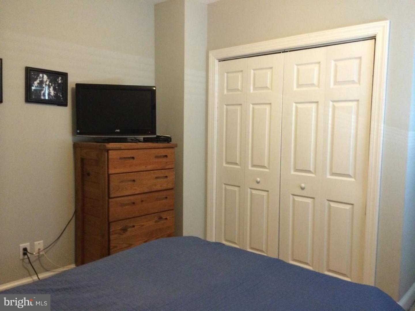 416 Delaware Avenue Riverside, NJ 08075 - Photo 11 of 15 Bedroom - Main