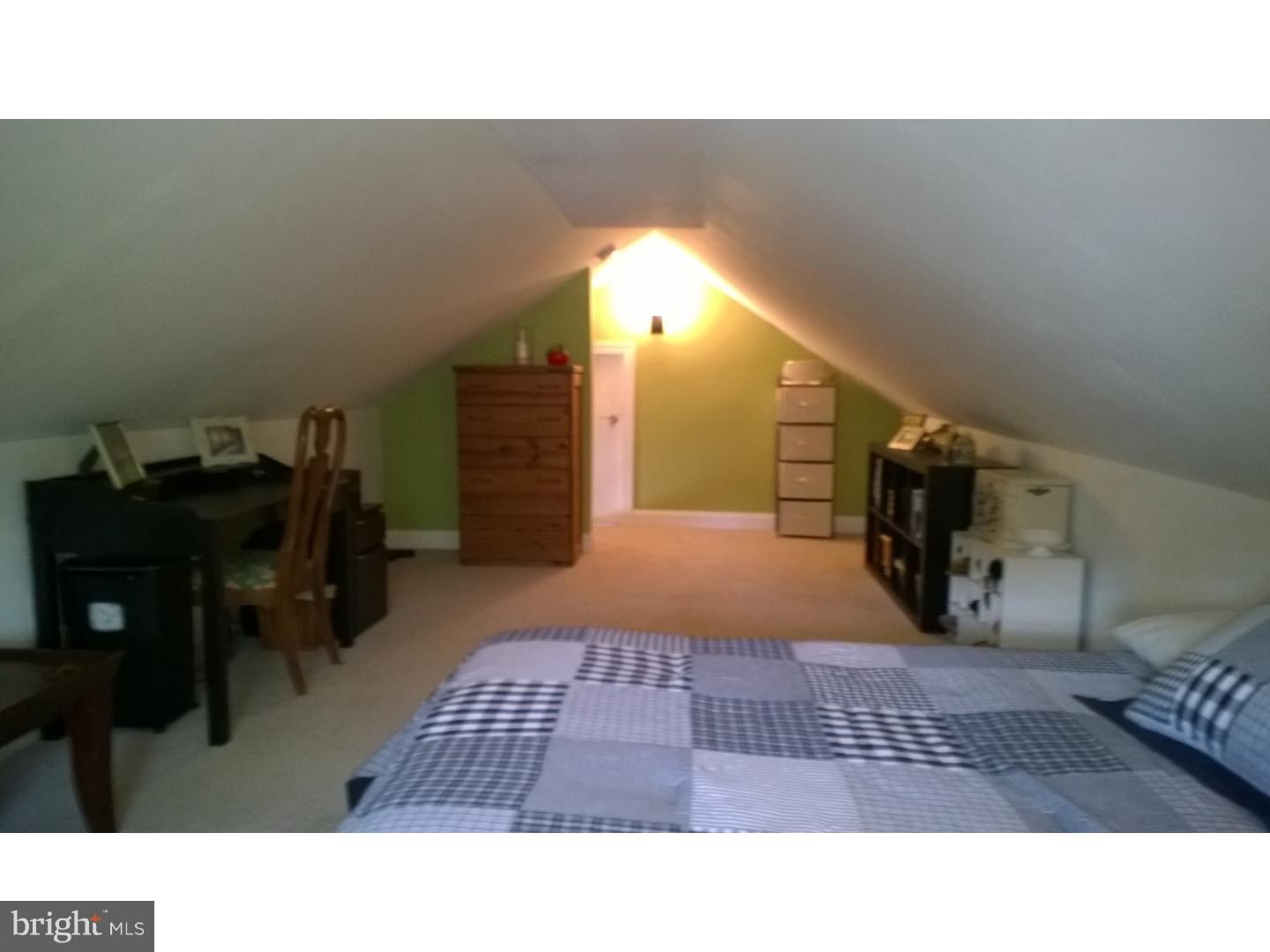 416 Delaware Avenue Riverside, NJ 08075 - Photo 14 of 15 Bonus Room