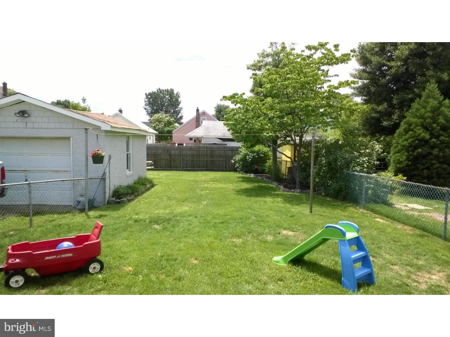 416 Delaware Avenue Riverside, NJ 08075 - Photo 15 of 15 Back Yard