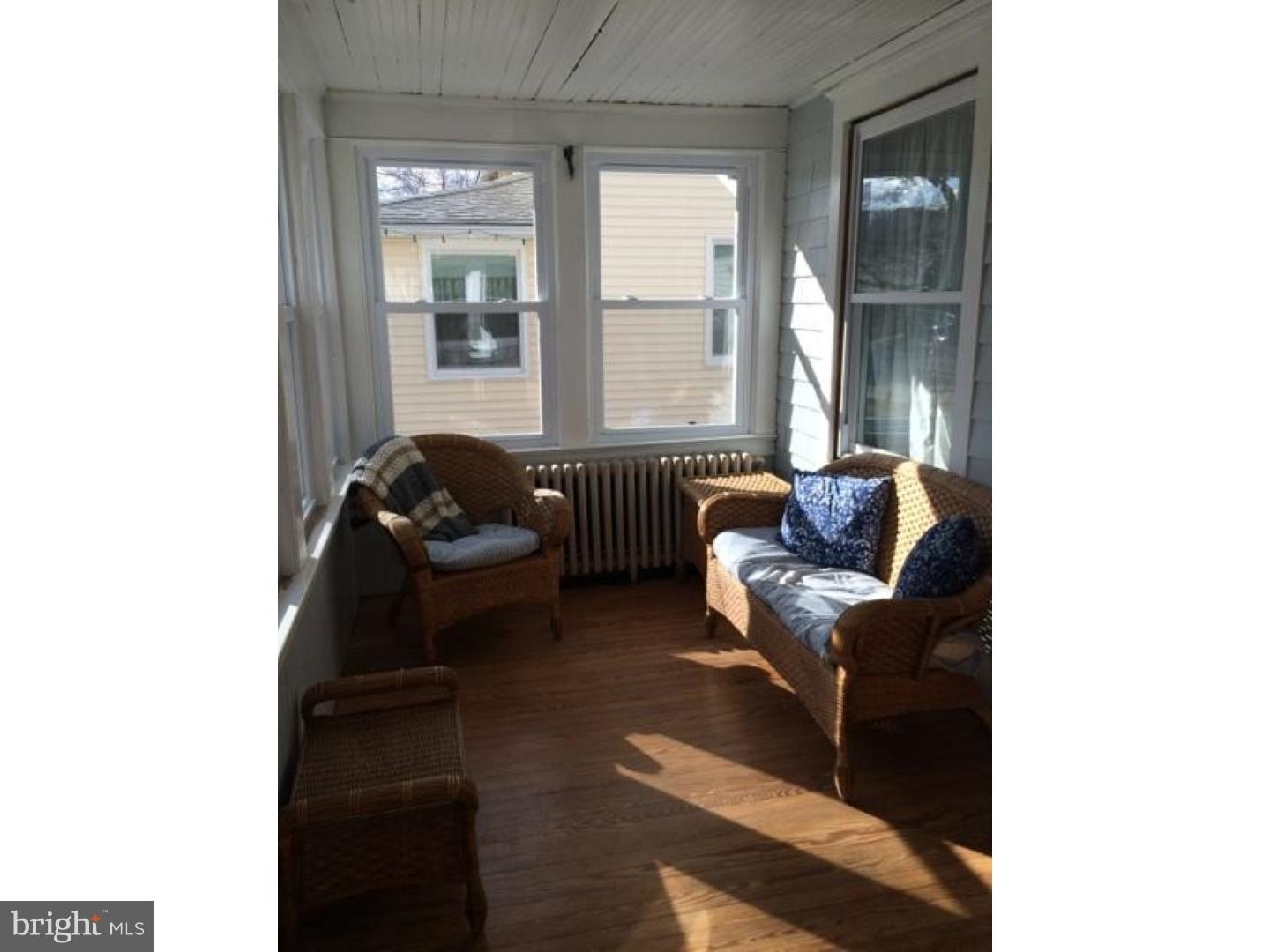 416 Delaware Avenue Riverside, NJ 08075 - Photo 3 of 15 Enclosed Porch