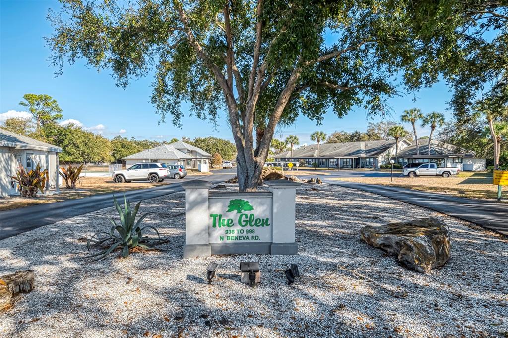 952 North Beneva Road, Unit V23 Sarasota, FL 34232 - Photo 46 of 46 Gallery Image 46