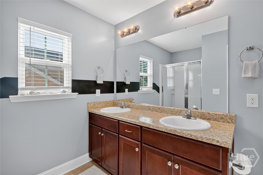 143 Waverly Way Savannah, GA 31407 - Photo 33 of 45