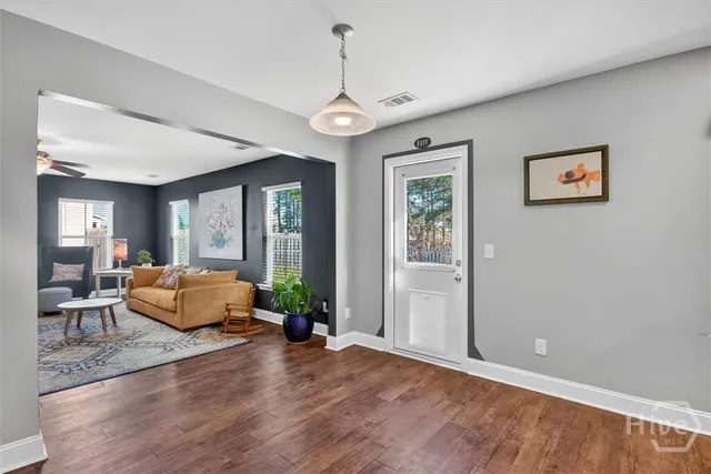 $369,900 | 143 Waverly Way, Savannah, GA 31407