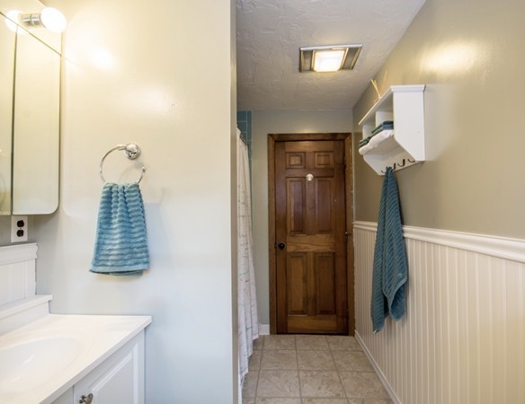 66 Rockland Street Easton, MA 02356 - Photo 16 of 25 Gallery Image 16