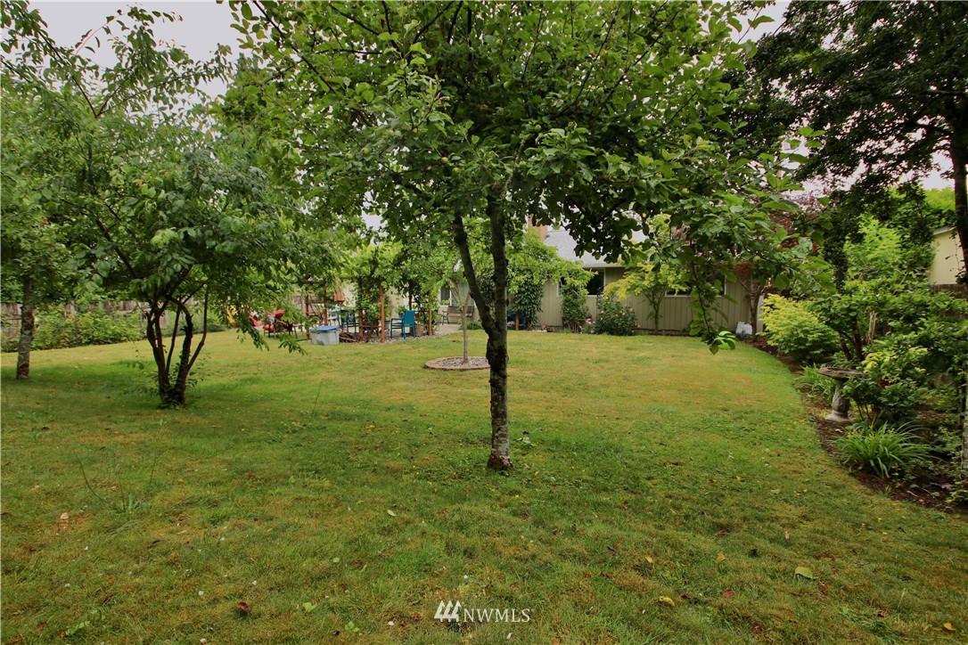 5706 Highland Road Everett, WA 98203 - Photo 15 of 16