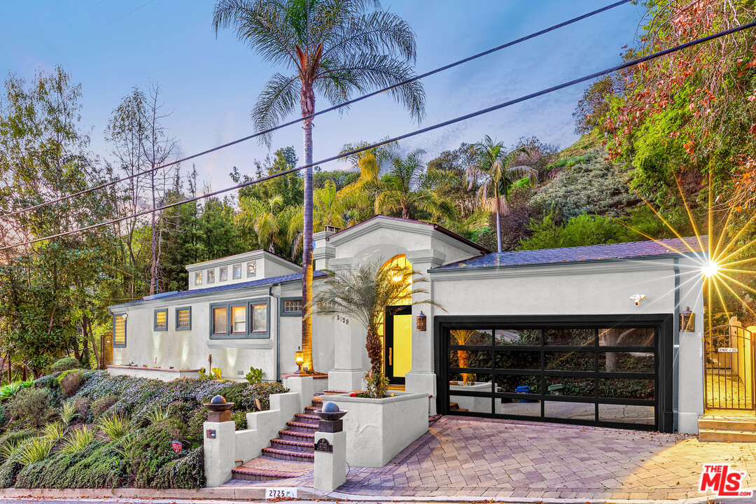 2725 Ellison Drive Beverly Hills, CA 90210 - Photo 3 of 30