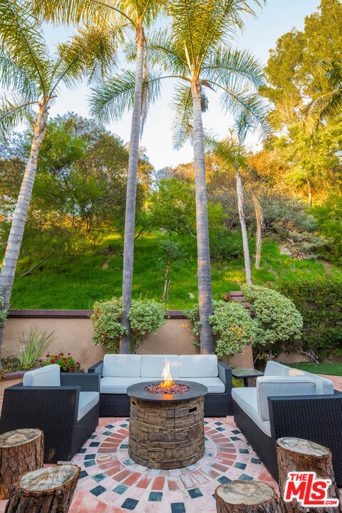 2725 Ellison Drive Beverly Hills, CA 90210 - Photo 27 of 30