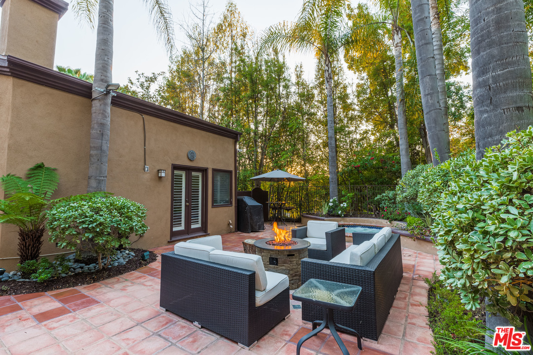 2725 Ellison Drive Beverly Hills, CA 90210 - Photo 28 of 30