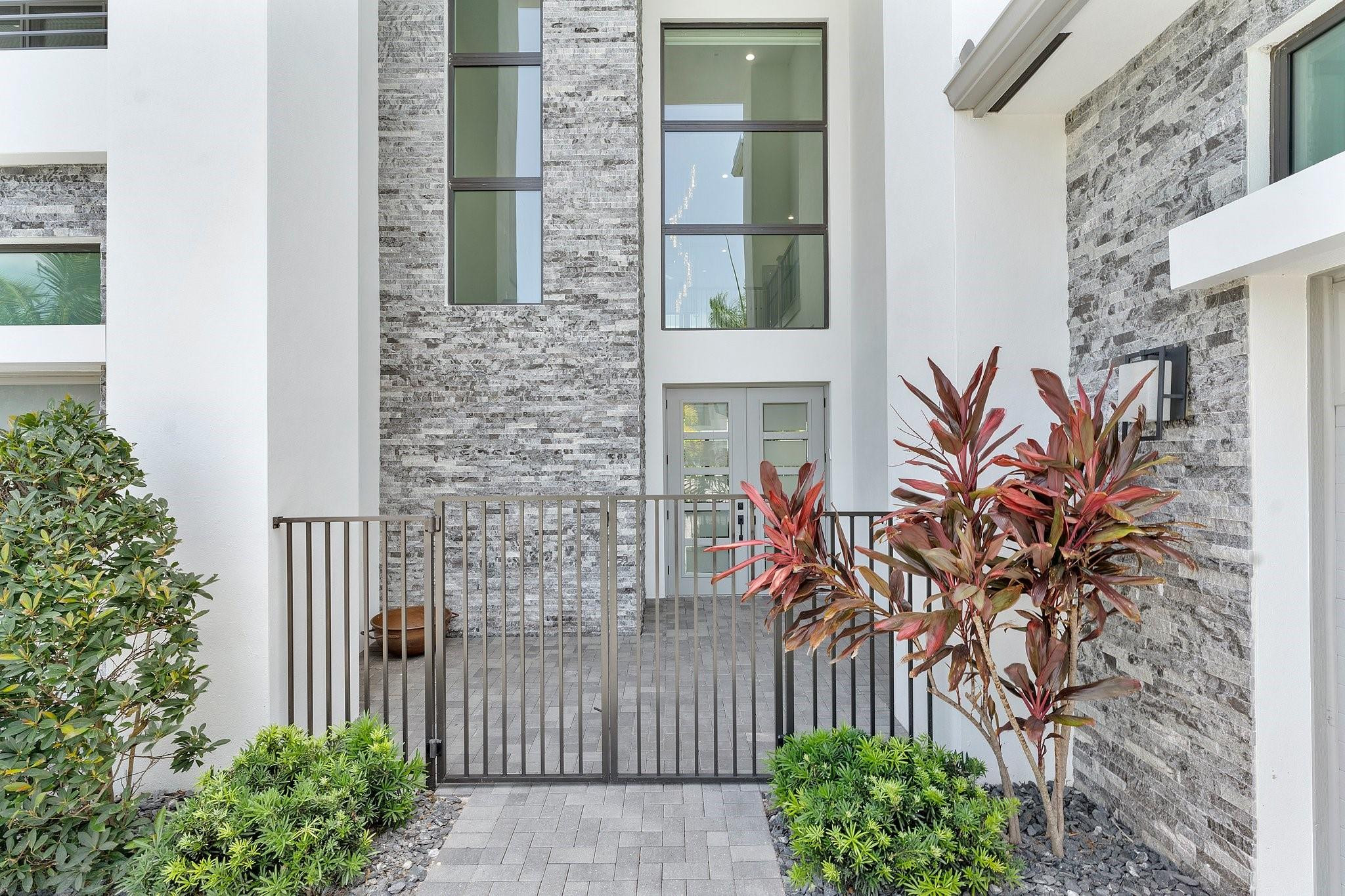 9626 Vescovato Way Boca Raton, FL 33496 - Photo 6 of 72 Gated front courtyard entry