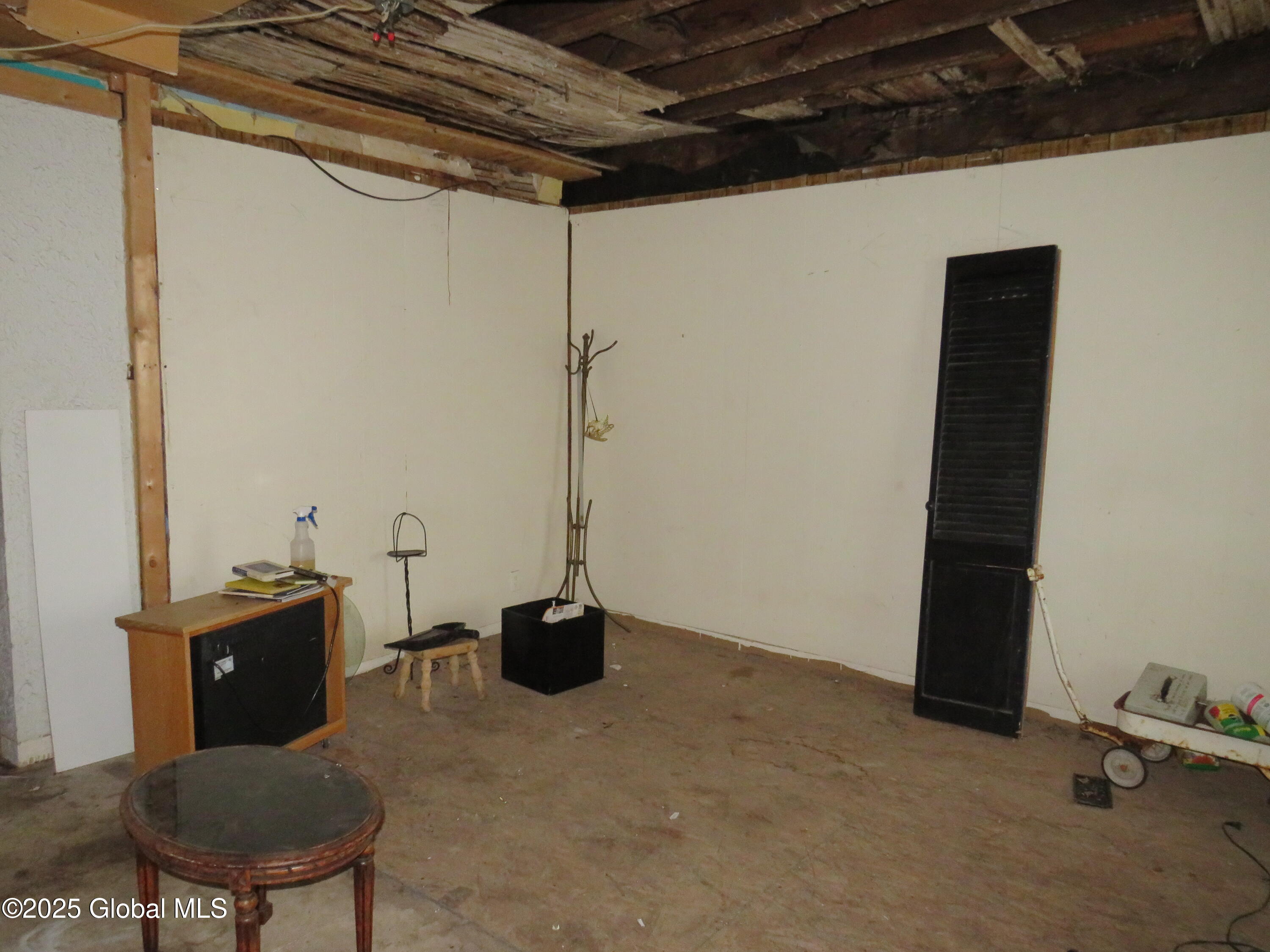 67 Bridge Street Amsterdam, NY 12010 - Photo 102 of 114 IMG_7878