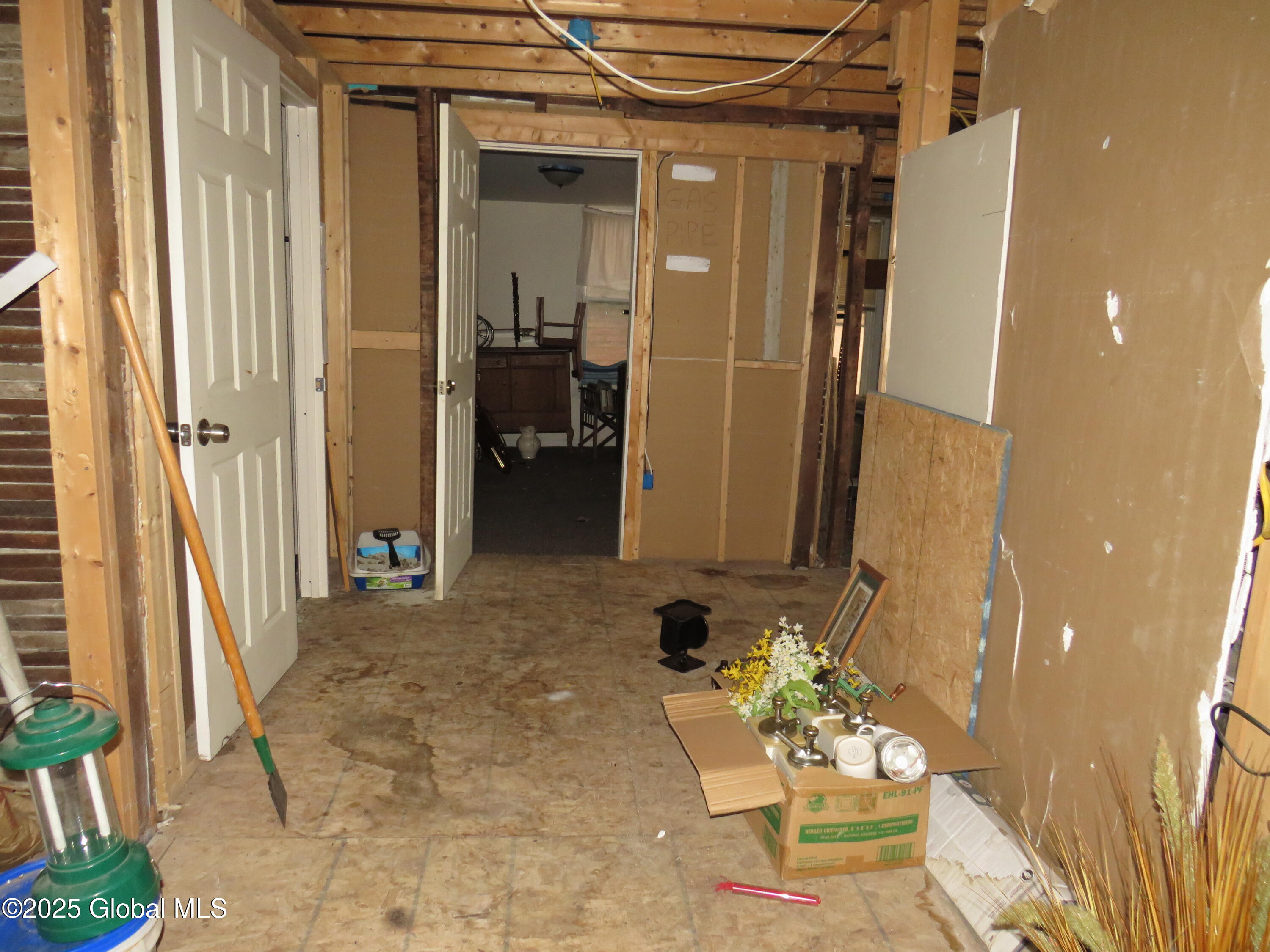 67 Bridge Street Amsterdam, NY 12010 - Photo 104 of 114 IMG_7880