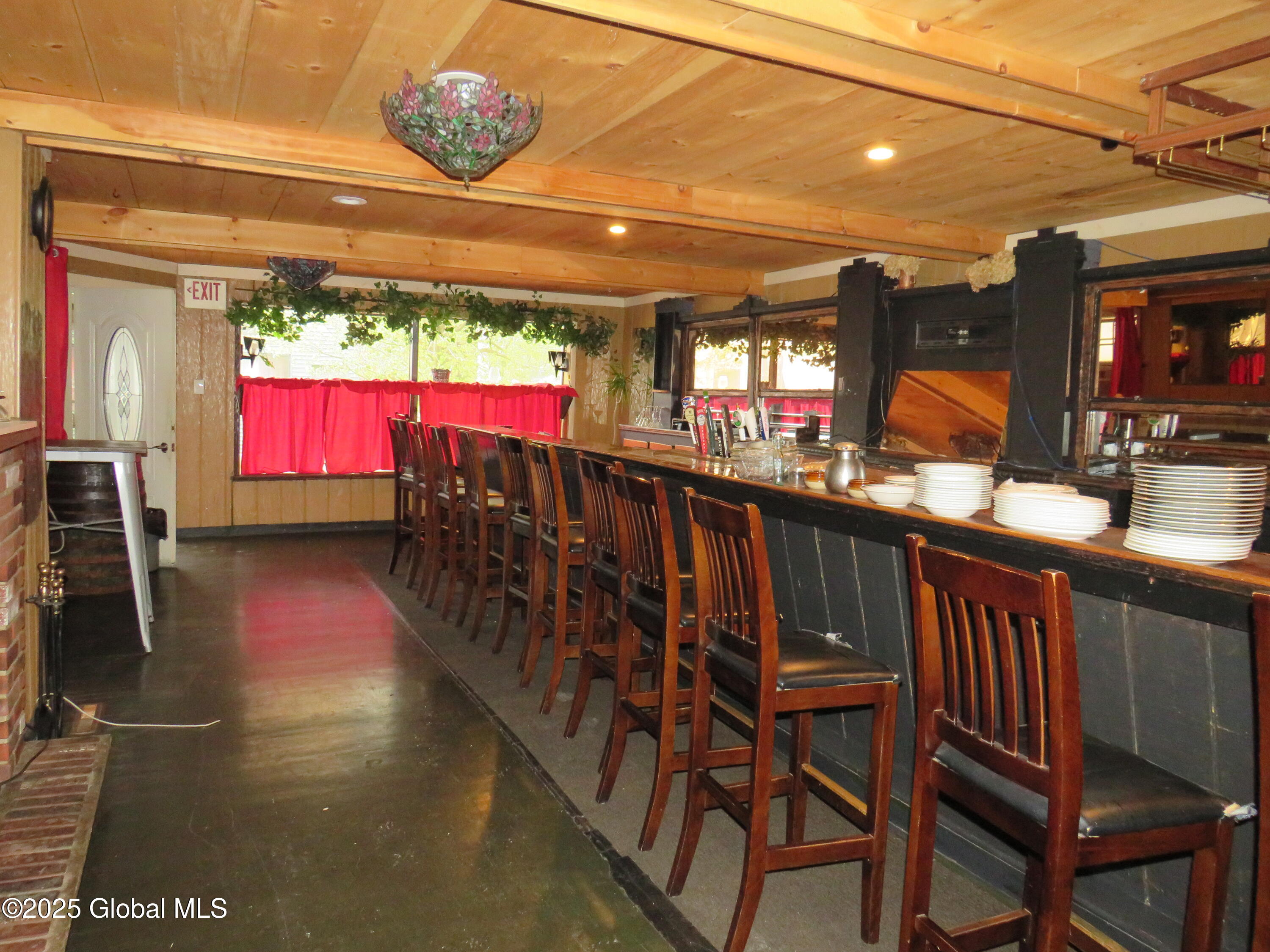 67 Bridge Street Amsterdam, NY 12010 - Photo 2 of 114 IMG_7741