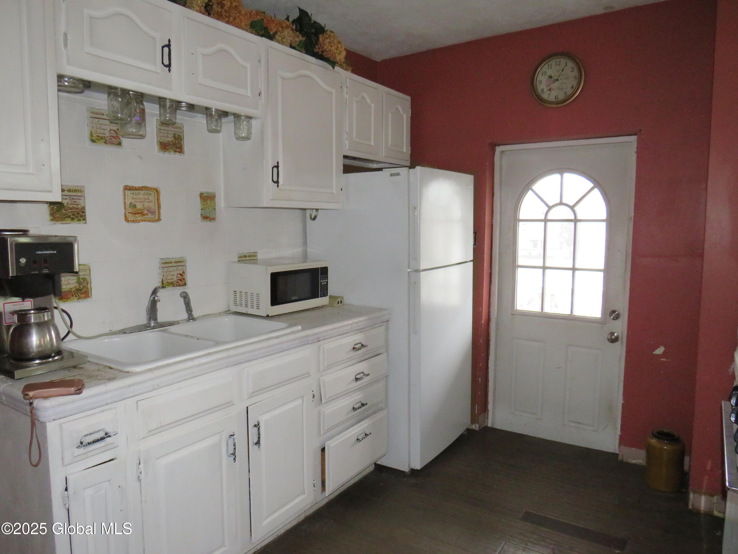 67 Bridge Street Amsterdam, NY 12010 - Photo 3 of 114 IMG_7949