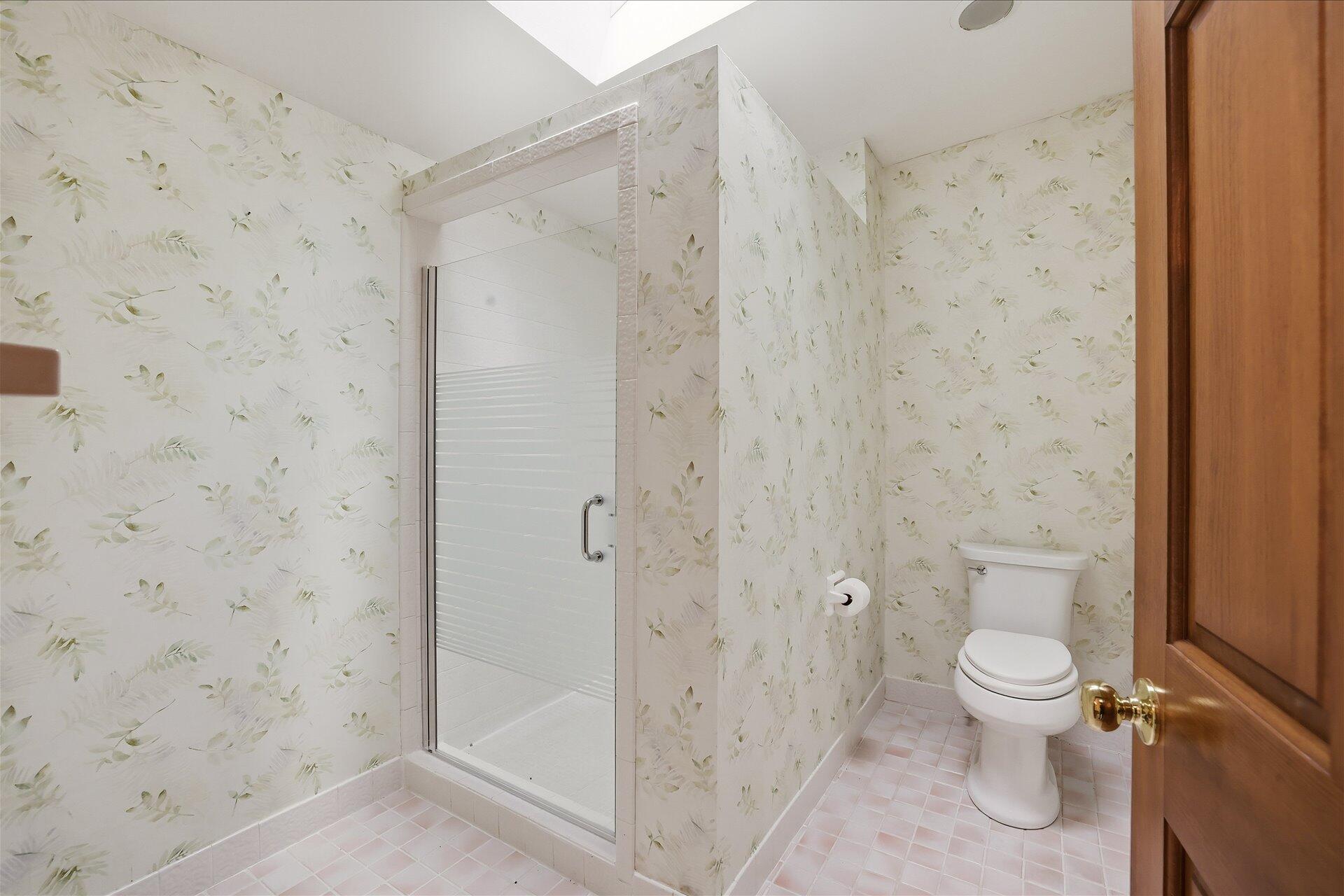 790 Garrison Court Delafield, WI 53018 - Photo 29 of 37 38-027_BCAM1380