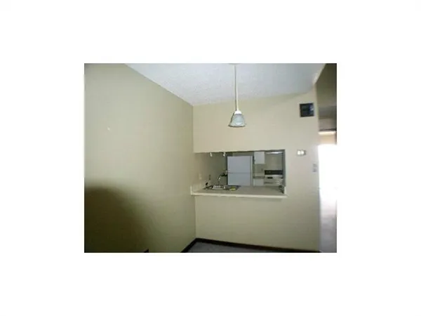 $875 | 2513 Pasadena Avenue, Unit 304, Metairie, LA 70001