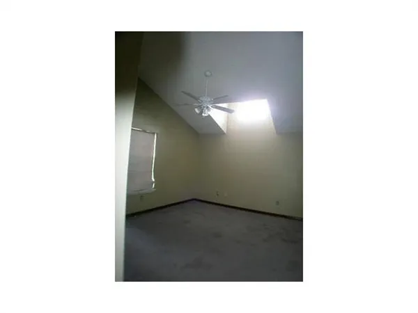$875 | 2513 Pasadena Avenue, Unit 304, Metairie, LA 70001
