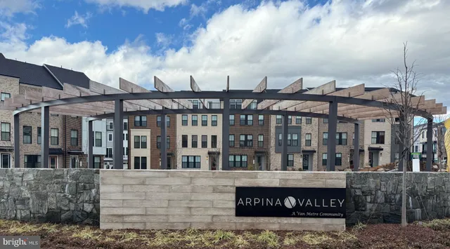 $4,200 | 13918 Aviation Place, Herndon, VA 20171