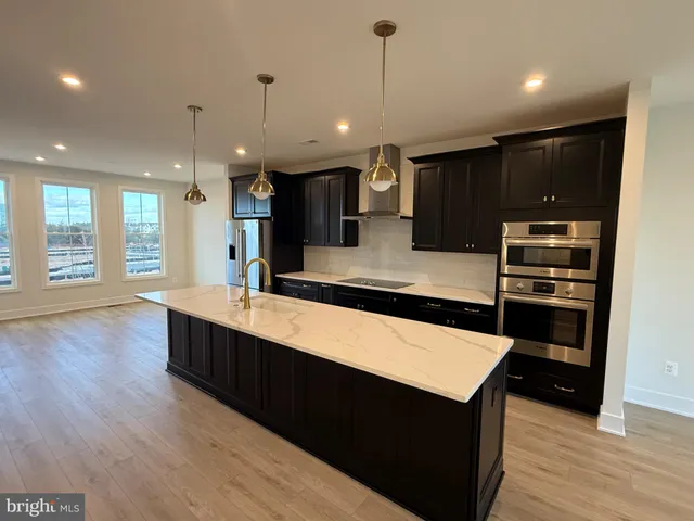 $4,200 | 13918 Aviation Place, Herndon, VA 20171