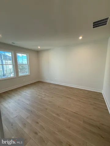 $4,200 | 13918 Aviation Place, Herndon, VA 20171