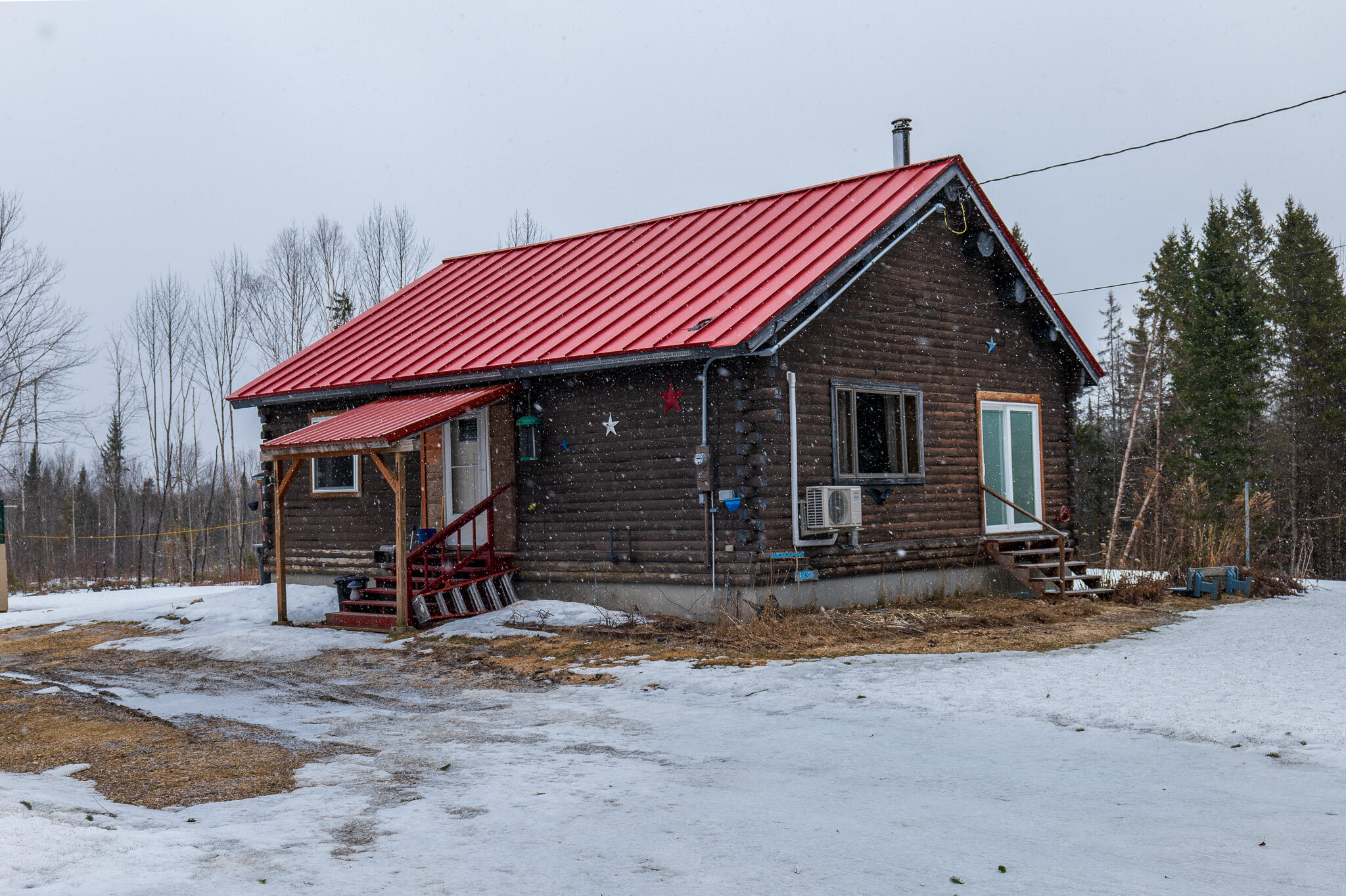 1337 East Plantation Road Blaine, ME 04734 - Photo 3 of 17 P1049044-HDR