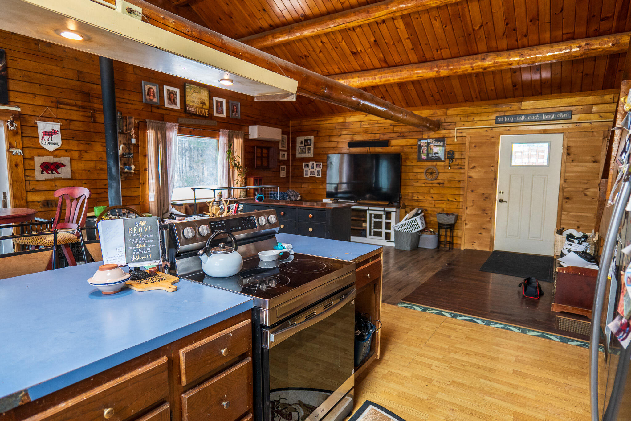 1337 East Plantation Road Blaine, ME 04734 - Photo 10 of 17 P1059204-HDR