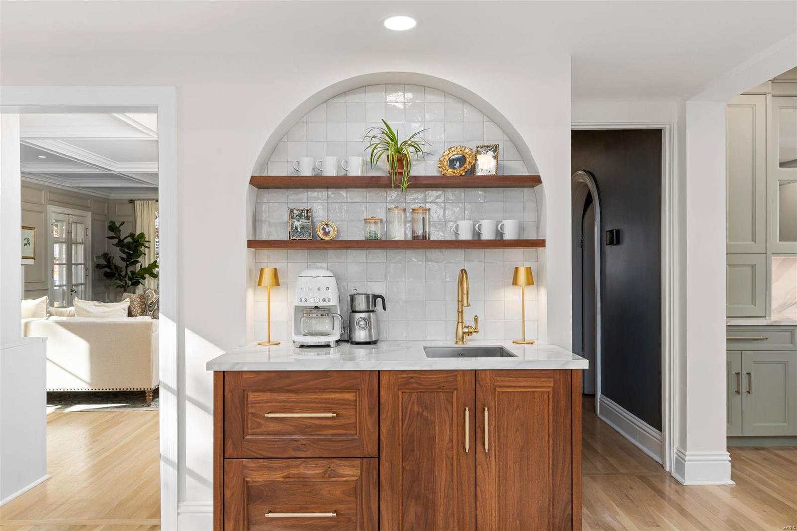 220 Blackmer Place Webster Groves, MO 63119 - Photo 16 of 37