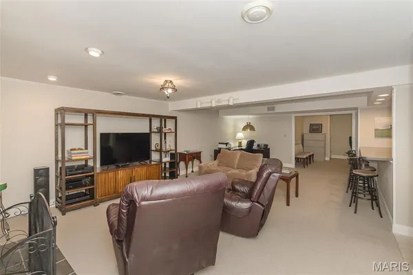 $589,000 | 14380 Cedar Springs Drive, Chesterfield, MO 63017
