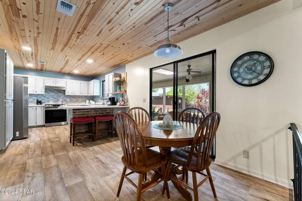 $465,000 | 806 South Longwood Circle, Panama City, FL 32405