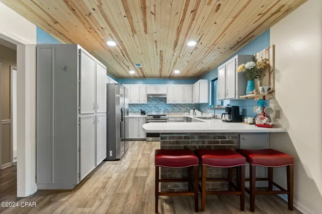 $465,000 | 806 South Longwood Circle, Panama City, FL 32405