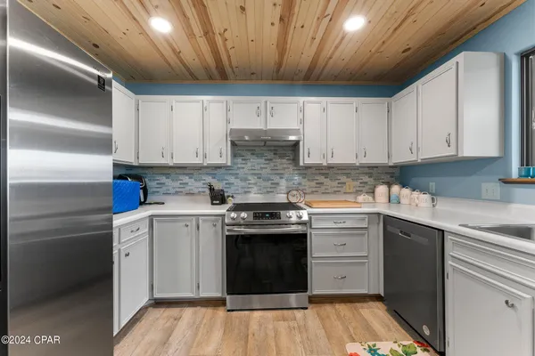 $465,000 | 806 South Longwood Circle, Panama City, FL 32405