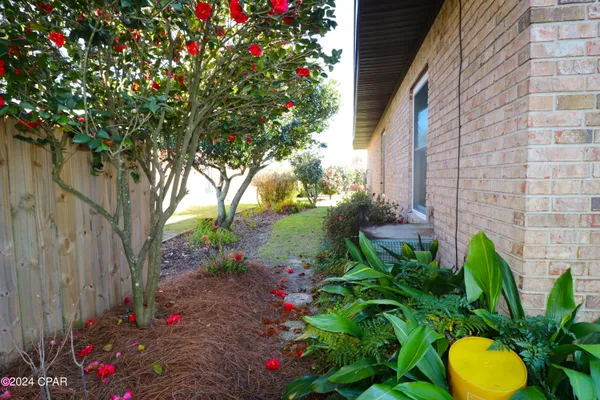 $465,000 | 806 South Longwood Circle, Panama City, FL 32405