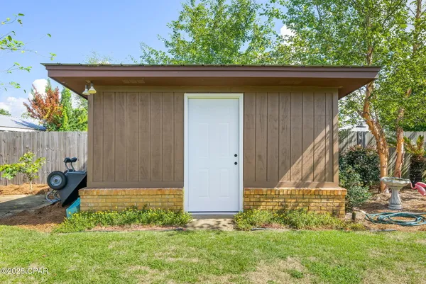 $465,000 | 806 South Longwood Circle, Panama City, FL 32405