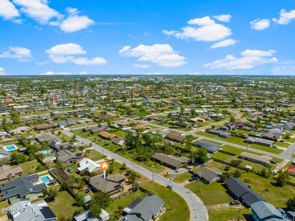 $465,000 | 806 South Longwood Circle, Panama City, FL 32405