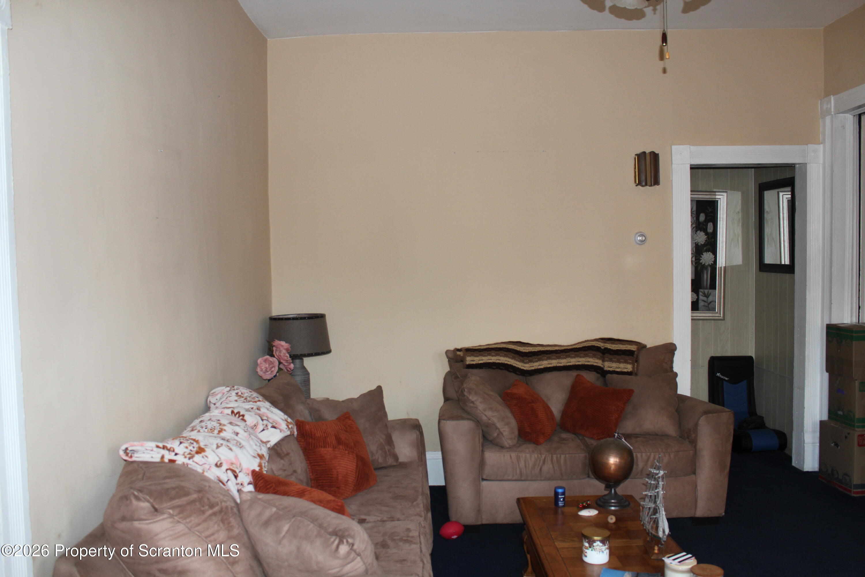 114 North Sumner Avenue Scranton, PA 18504 - Photo 12 of 50 Living Room