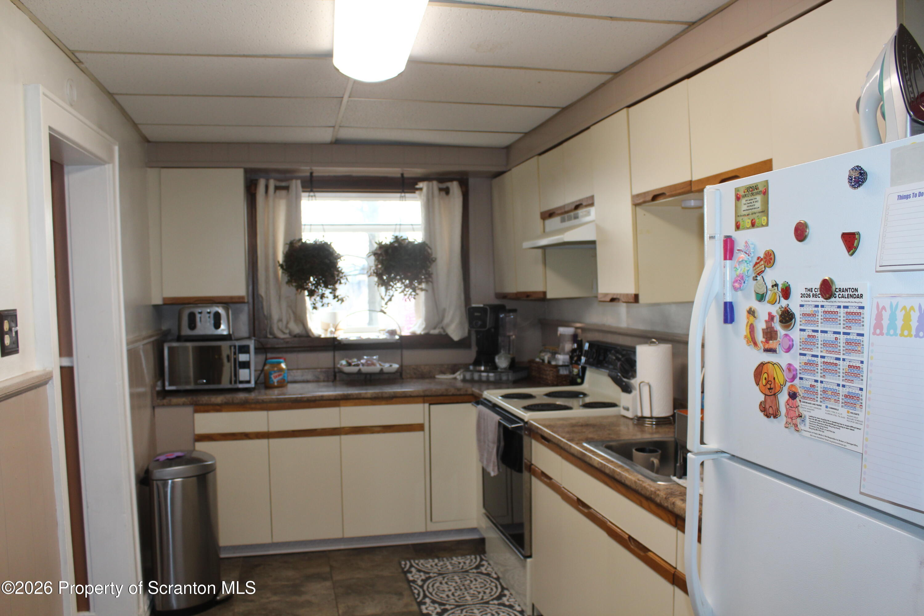 114 North Sumner Avenue Scranton, PA 18504 - Photo 16 of 50 Kitchen