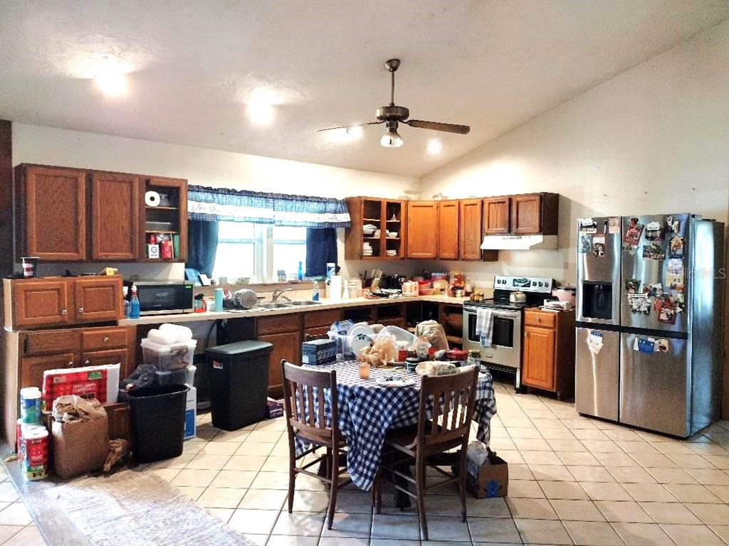 9983 Highway 100 Bunnell, FL 32110 - Photo 3 of 32