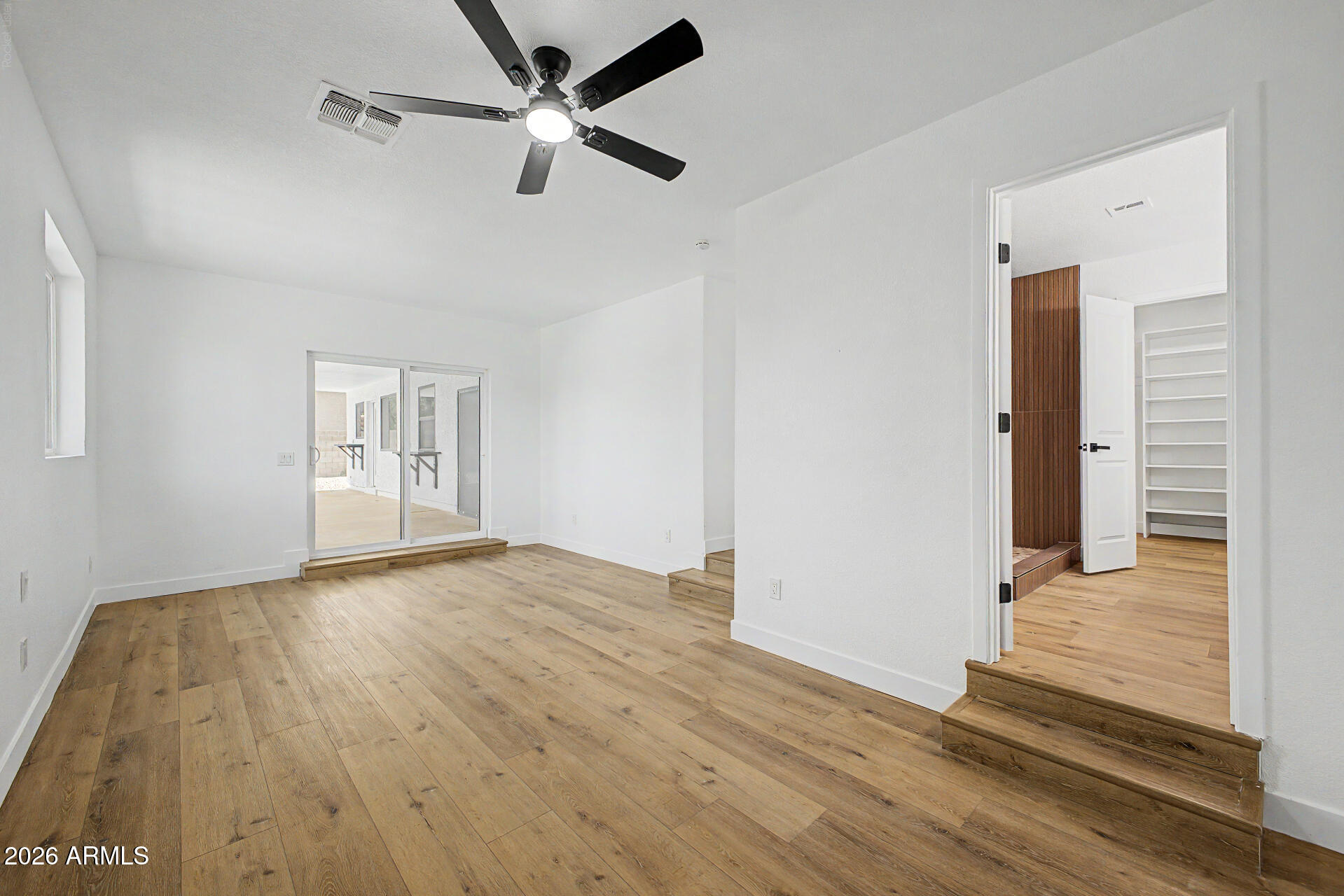 1503 N Spring Mesa, AZ 85203 - Photo 13 of 25 17 - Spring 1503