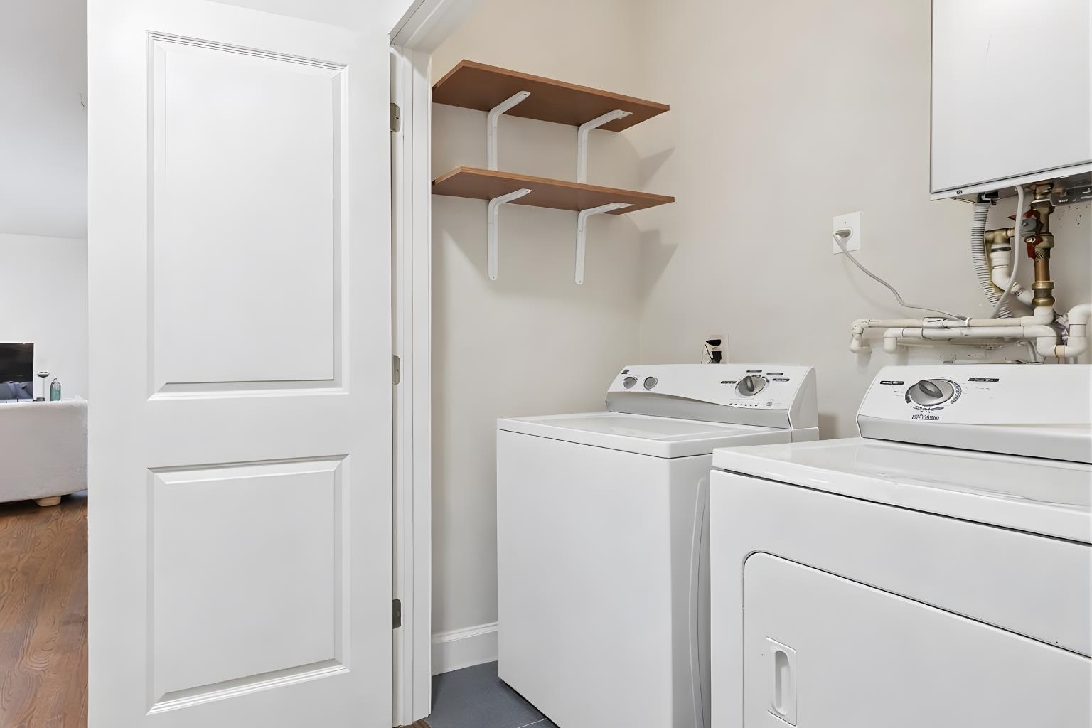 105-107 Broad Street, Unit 204 Newark, NJ 07104 - Photo 12 of 17