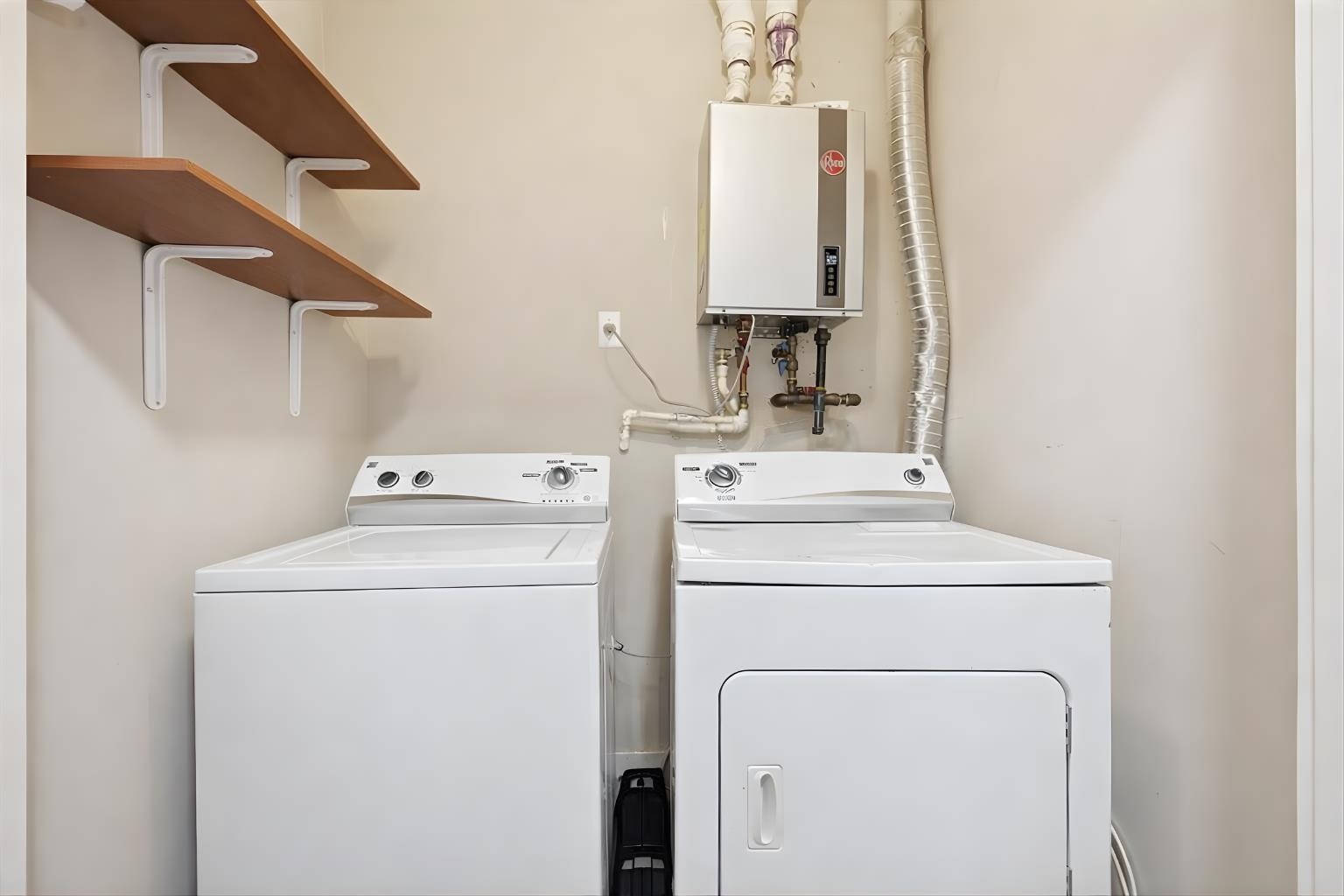 105-107 Broad Street, Unit 204 Newark, NJ 07104 - Photo 13 of 17