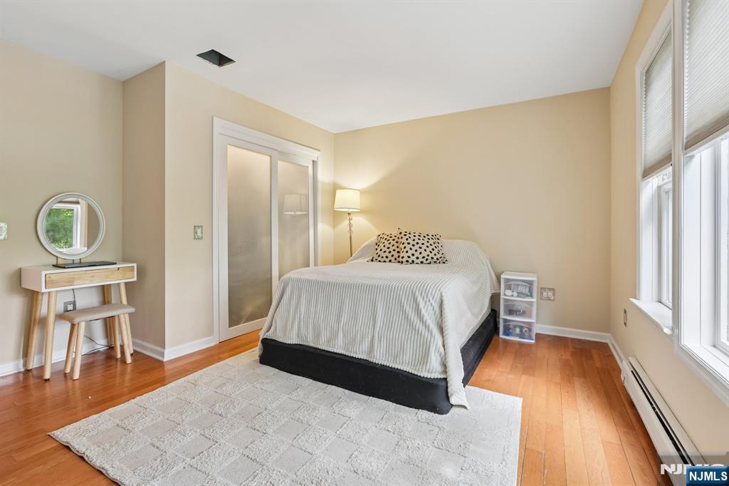 757 Kinderkamack Road Oradell, NJ 07649 - Photo 37 of 50