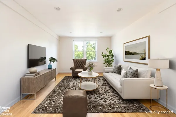 $189,000 | 5620 Netherland Avenue, Unit 3E | North Riverdale