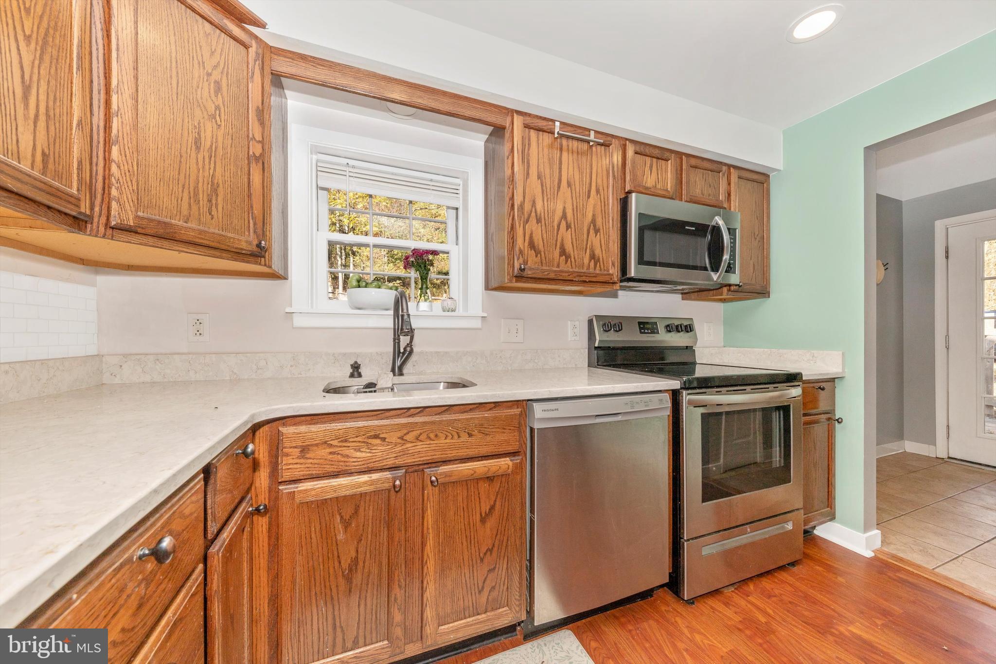 26112 Frederick Road Clarksburg, MD 20871 - Photo 18 of 41