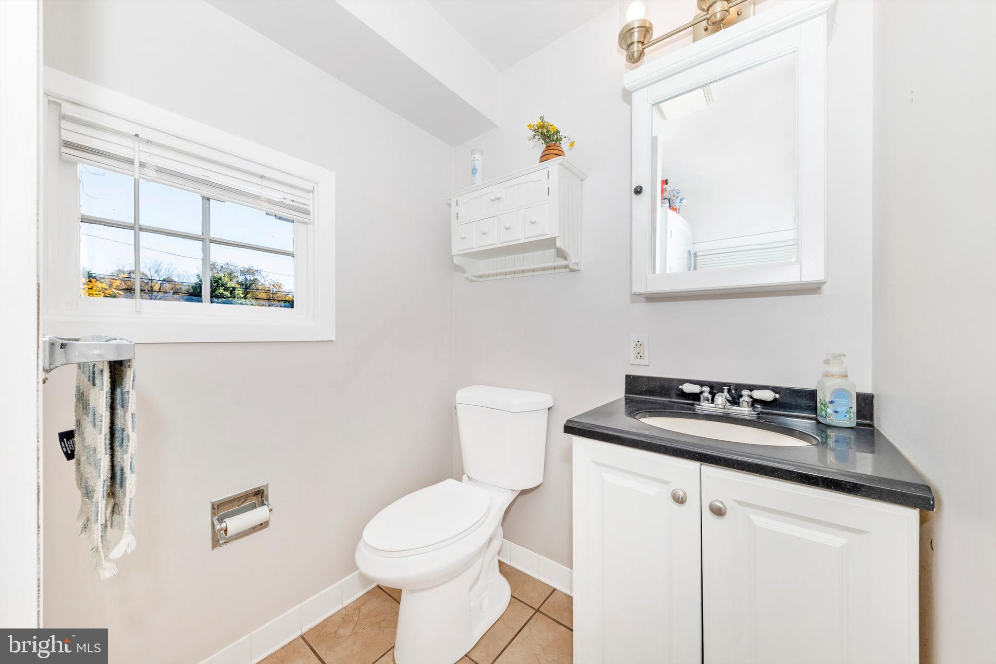 26112 Frederick Road Clarksburg, MD 20871 - Photo 22 of 41