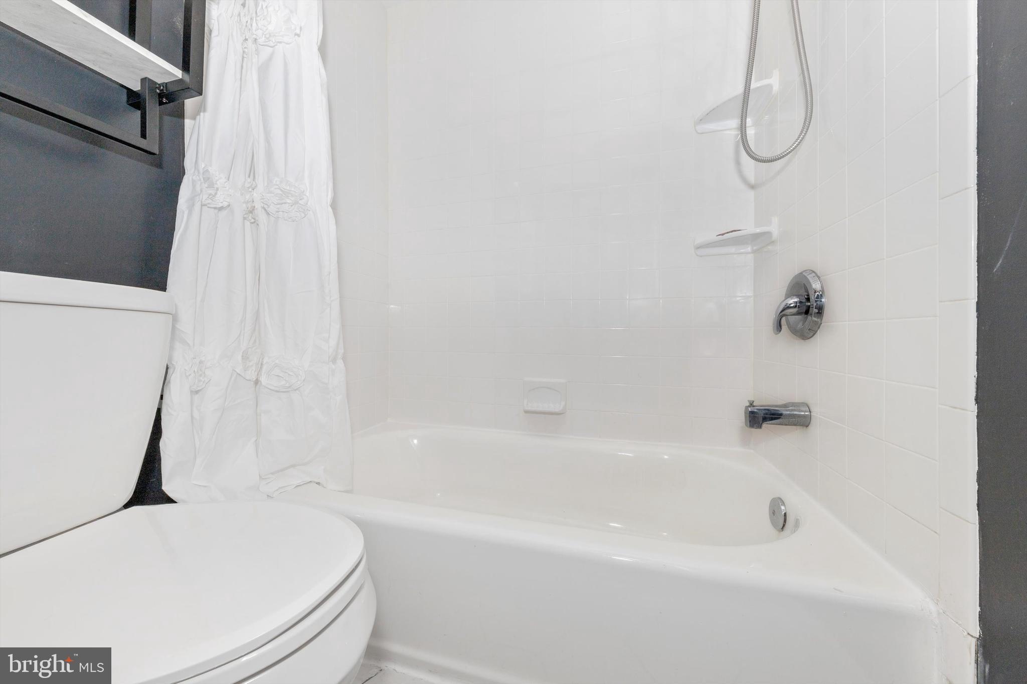 26112 Frederick Road Clarksburg, MD 20871 - Photo 33 of 41
