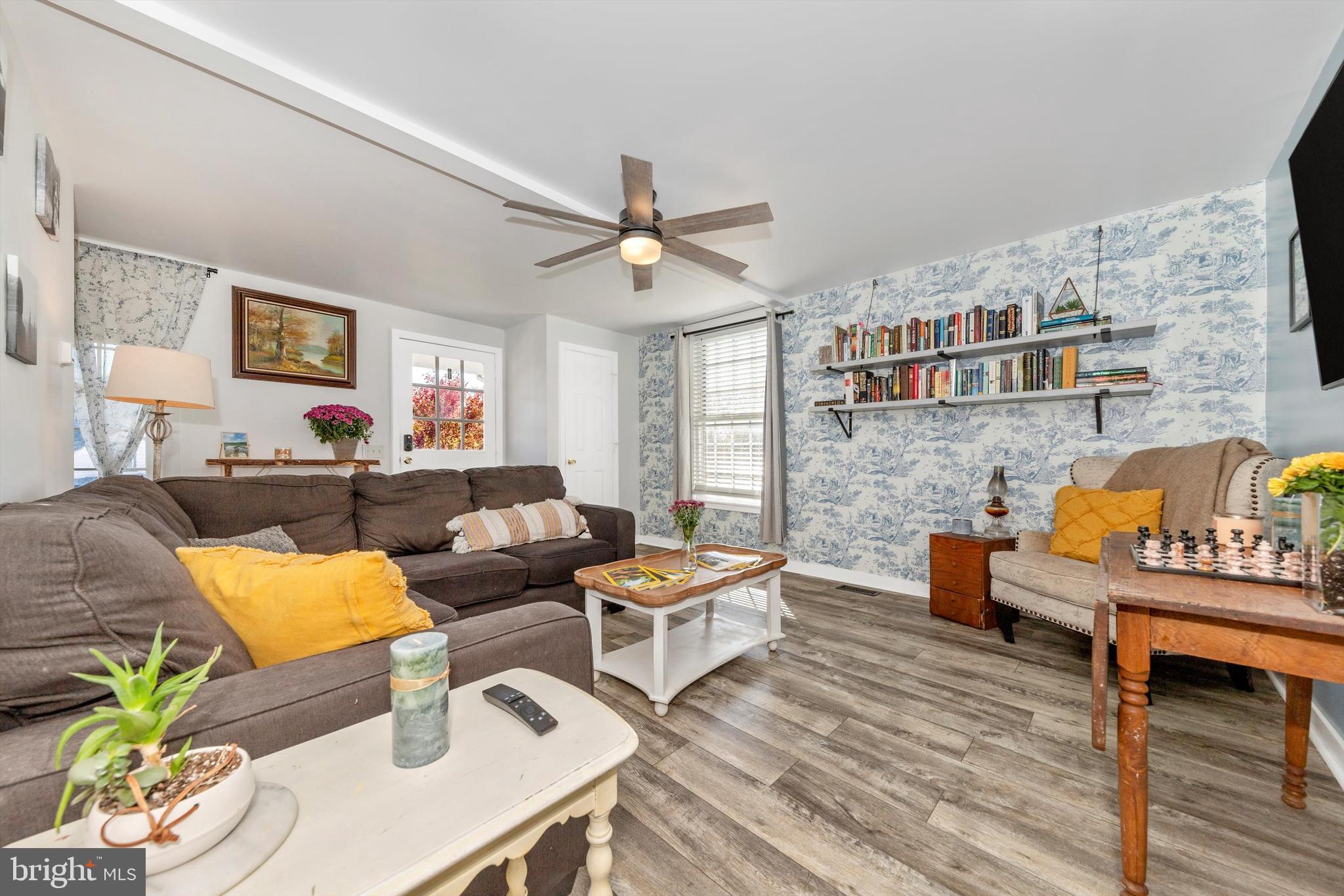 26112 Frederick Road Clarksburg, MD 20871 - Photo 9 of 41