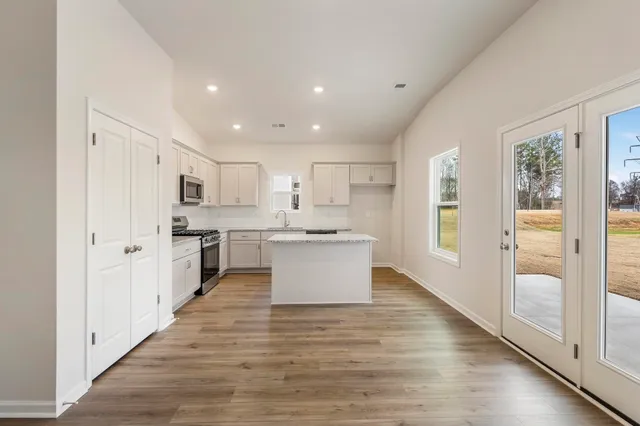 $299,000 | 7067 Fairview Falls Drive, Chesnee, SC 29323