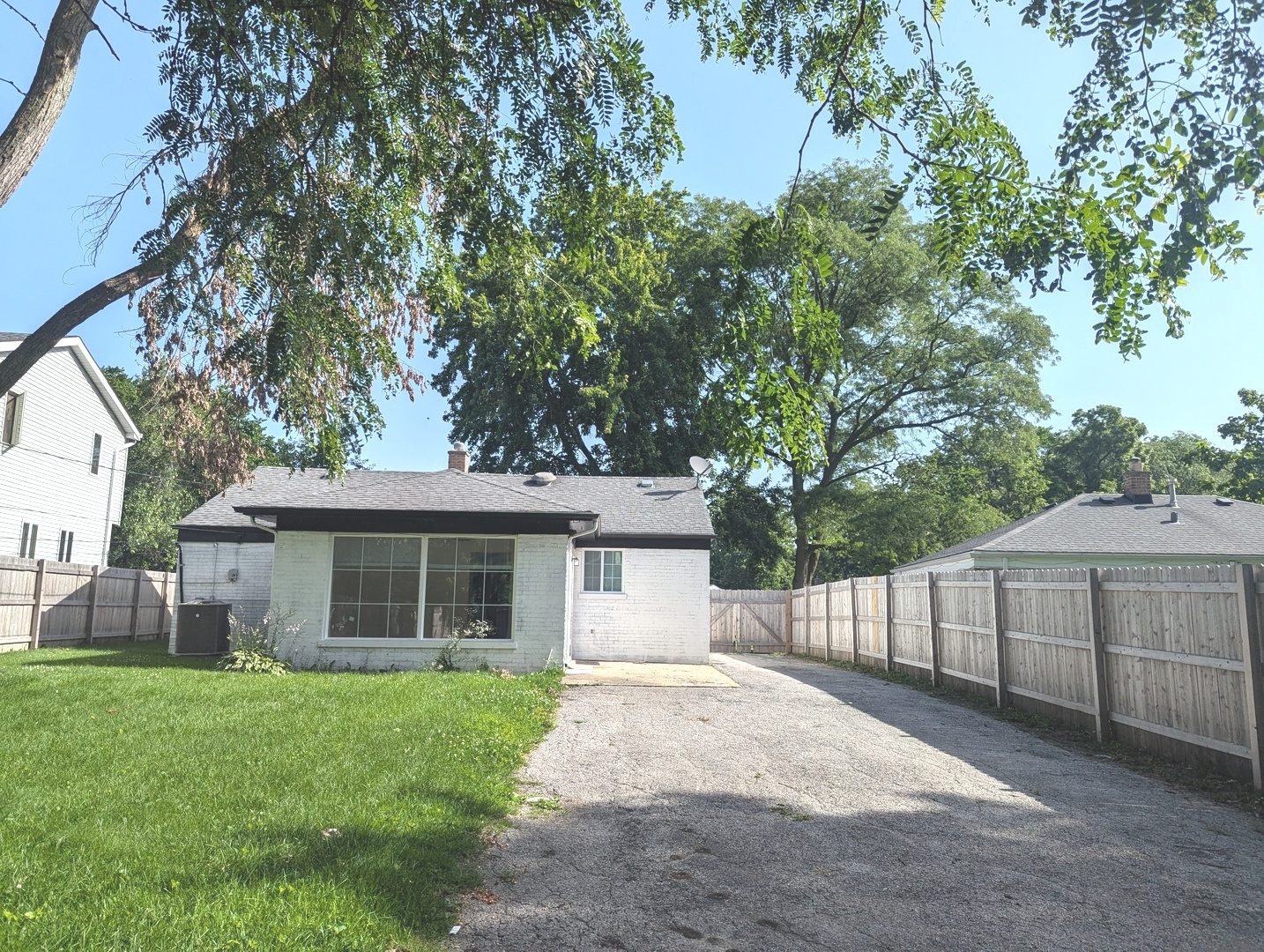2055 Magnolia Road Homewood, IL 60430 - Photo 22 of 26