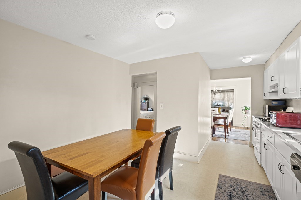 34 Clewley Road Medford, MA 02155 - Photo 13 of 41 Gallery Image 13