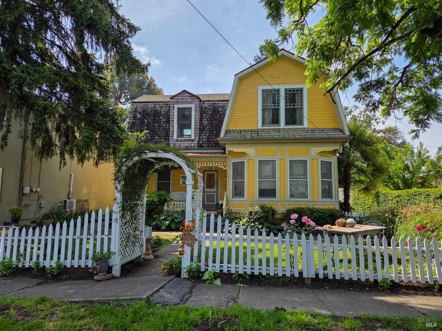 150-152 West 8th Street Santa Rosa, CA 95401 - Photo 2 of 15
