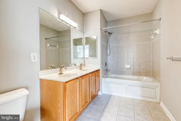 $2,100 | 747 Heather Stone Loop, Unit 87, Glen Burnie, MD 21061